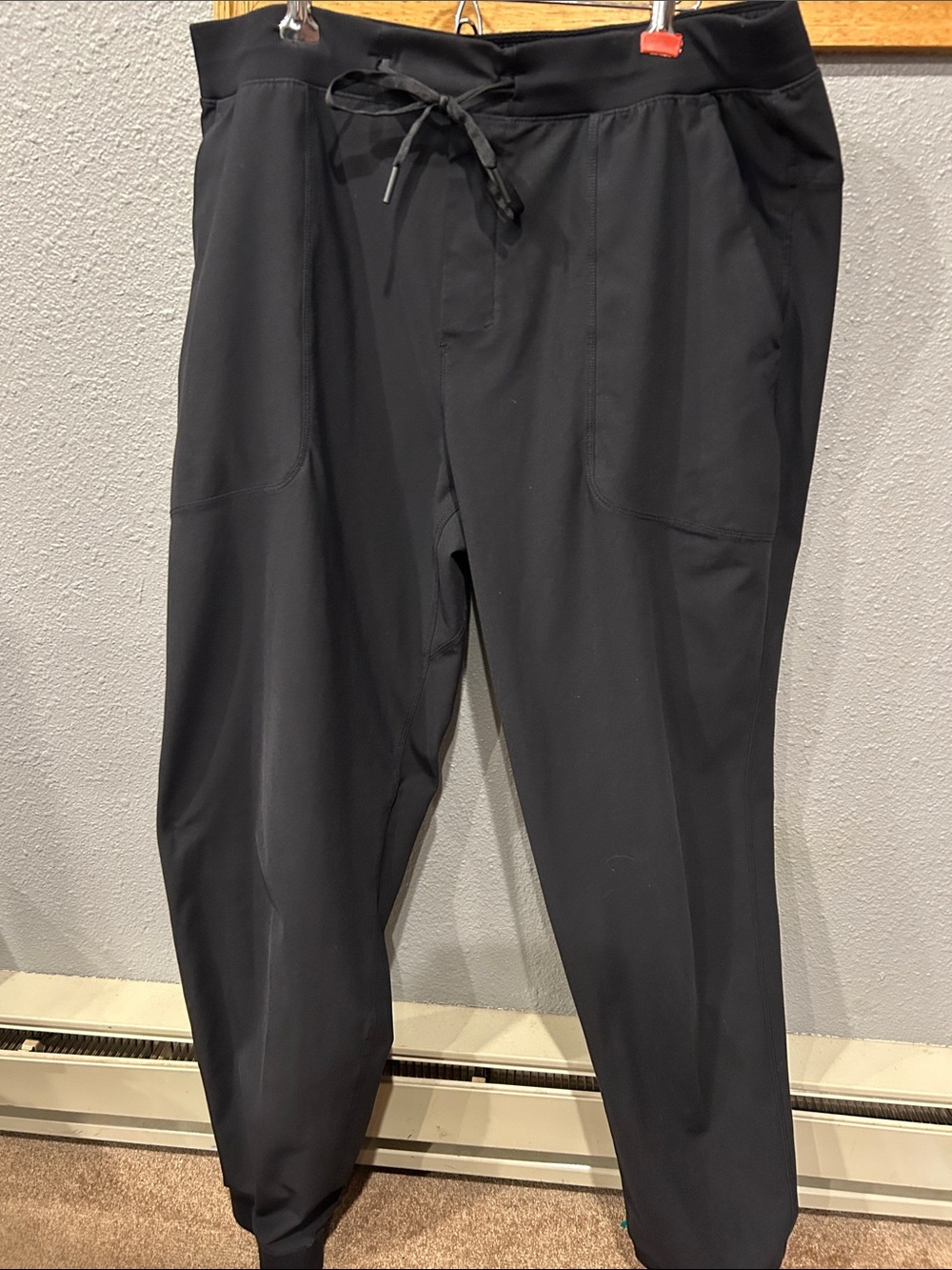lululemon athletica Men's Sojourn Drawstring Joggers Pants